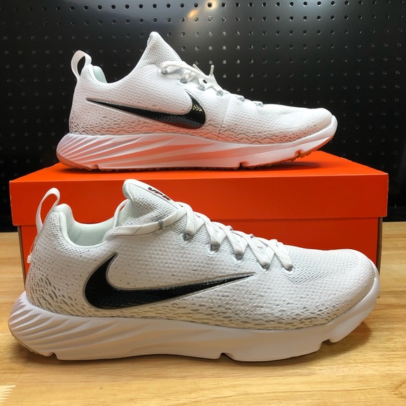 nike fast trainers